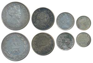 Sayaji Rao III, set of 4, Silver Rupee, ½ (8 Annas), ¼ (4 Annas) and 1/8 (2 Annas), Small 