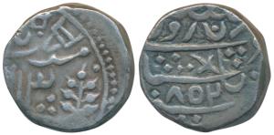 Silver Rupee, 10.96g, in the name of Queen Victoria, 1852/13 AD, with katar above (KM 44.2