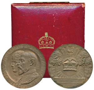Edward VII Coronation Medal, Copper, 1902, obv. conjoined busts of Edward and Alexandra, r