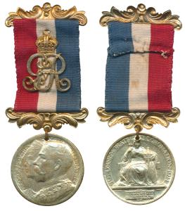 George V Coronation Medal, Nickel with Gold Gilt, obv. conjoined busts of George V and Que