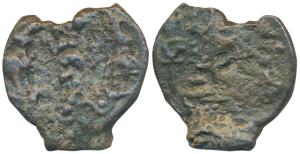 Kaushambi (c. 200 BC), Cast Copper, 8.72g, ’Gaja Lakshmi’ type, Abhisheka Lakshmi standing