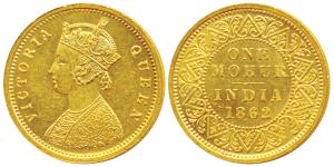 Victoria Queen, Gold Mohur, 11.66g, 1862, two flowers in bottom panel of jabot, V in relie