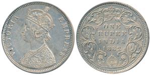 Victoria Empress, Silver Rupee, 1882, Bombay Mint, A3 / IV / dot, (Prid 159). Very Fine+.