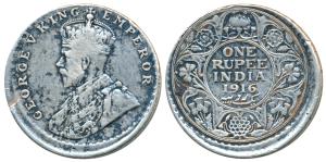 George V, Silver Rupee, 1916, Error, slight die shiftand plain edge. Very Fine, Rare.
