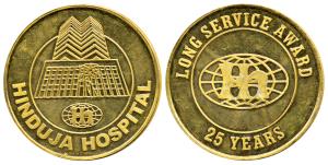 Hinduja Hospital Medal, Gold Gilt Silver Medal, 125g, obv. façade of the hospital, rev. Lo