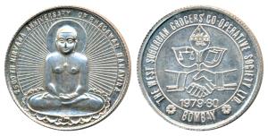 2500th Nirvana Anniversary of Bhagawan Mahavir, Silver Medal, 15.05g, obv.seateddeity, rev