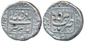 Aurangzeb, Silver Rupee, Akbarabad Mint, RY 21, mint name within square area (KM 298.1). V