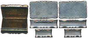 Chinese Snuff Box, 55.5g, with a cross pattern design with minimal floral design. In nice 
