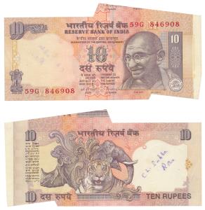 Rupees 10, signed C. Rangarajan, Error, margin with extra paper on the top right; unevenly