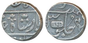 Surat Mint, Silver Rupee, 11.58g, in the name of Shah Alam II, 1825 inscribed in English o