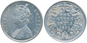 Victoria Empress, Silver Rupee, 1882, Bombay Mint, A3 / IV / dot, (Prid listed as 159). Co