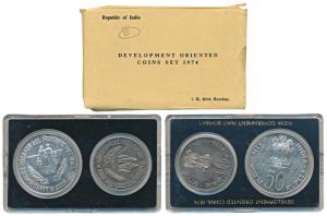 1974 Uncirculated Set, Planned Families Food For All, set of 2, Rupees 10 and 50. The oute