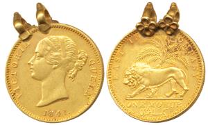 Victoria Queen, Gold Mohur, 13.3g, 1841, divided legend, WW incused on truncation, (KM 462