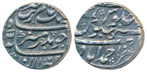Aurangzeb (AH 1068-1118, 1658-1707 AD), Silver Rupee, 11.50g, Ahmedabad Mint, AH 1075, sli