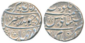 Aurangzeb, Silver Rupee, 11.33g, Islamabad (Mathura) Mint, AH 1106/3X (KM 300.36). Very Fi