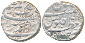Aurangzeb, Silver Rupee, 11.52g, Muazzamabad Mint, AH 1100/ RY 33 (KM 300.60). About Very 