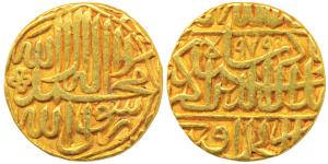 Akbar, Gold Mohur, 10.65g, Dar ul-Khilafat Agra Mint, AH 979, obv. Kalima within quatrefoi