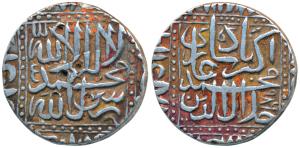 Akbar, Silver Rupee, 11.27g, Ahmedabad Mint, AH 986, Kalima within dotted square (KM 80.2)