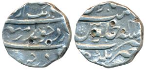 Aurangzeb, Silver Rupee, 11.32g, Nusratgarh Mint, RY 44, complete mint name at bottom on r