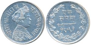 Sayaji Rao III, Silver Rupee, 11.37g, Broad flan, VS 1951 (KM Y36a). About Extremely Fine.