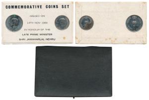 1964 Uncirculated set, Birth Anniversary of Jawaharlal Nehru, set of 2, 50p and 1Rupee. In