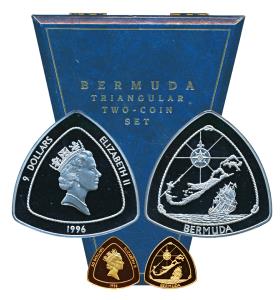 Bermuda, Elizabeth II, Gold Proof Triangle $30, 15.55g; Silver Proof Triangle $9, 155.52g,