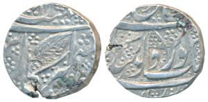 Kashmir Mint, Silver Rupee, 10.89g, obv. flag in place of sprig (Herrli 06.15.04). Flan cr