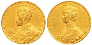 George V Coronation, Gold Medal, 85.28g, 22nd June 1911, obv. crowned bust of George V fac