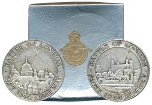Battle of London Medal, Silver Gilt on Brass, obv. St. Paul's Cathedral and neighbouring p