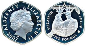 Alderney, Elizabeth II, Silver 5 Pounds, 28.28g, 2007, 60th Anniversary of the Wedding of 