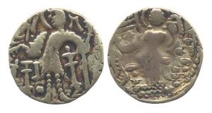 Kidara Kushanas, Gold Dinar, 8g, obv. king standing right with trident and banner, fire al