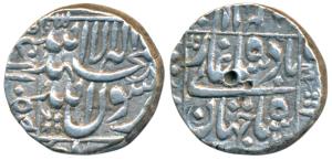 Shah Jahan, Silver ½ Rupee, 5.70g, Surat Mint, AH 105X/2X, legend within square area (KM 2