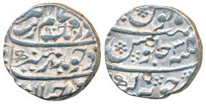 Aurangzeb, Silver Rupee, 11.56g, Junagarh/ Junagadh Mint, AH 1102/34 (KM 300.43). Very Fin