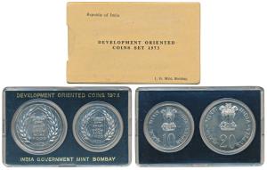 1973 Uncirculated Set, Grow More Food, set of 2, Rupees 10 and 20. In immaculate condition