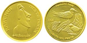 Easter Island also known as Rapa Nui, Gold 50,000 Pesos, 8.44g, 2008, extant monumental st