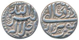 Akbar, Silver Rupee, 11.40g, Berar Mint, Ilahi type, Month Farwardin, RY 4X (KM 93.6). Abo