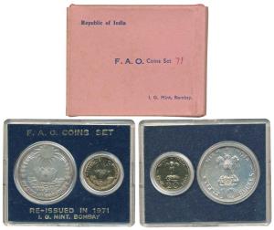 1971 Uncirculated Set, Food For All, set of 2, 20 Paise and Rupees 10. In near immaculate 
