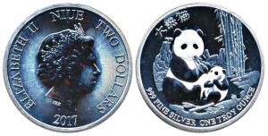 Niue, Elizabeth II, Silver 2 Dollars, 31.1g, 2017, rev. Panda and her cub. Uncirculated.