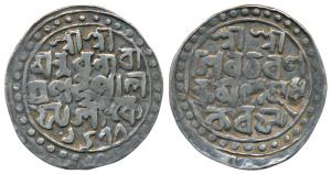 Nara Narayan (SE 1477-1509; 1555-1587 AD), Silver Tanka, 10.47g, SE 1477, legend in four l