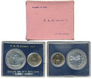 1970 Uncirculated Set, Food For All, set of 2, 20 Paise and Rupees 10. In near immaculate 