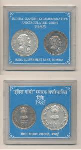 1985 Uncirculated Set, Death of Indira Gandhi, set of 2, Rupees 20 and 100. Within origina