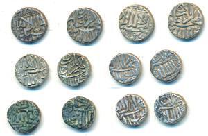 Akbar, Silver Mahmudi (6), Mulher Mint, AH 995 & 1025, with flag / dhwaja like symbol on r