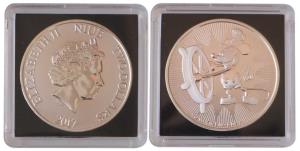 Niue, Queen Elizabeth II, Silver 2 Dollars, 31.1g, 2017 rev. an iconic image of Mickey Mou