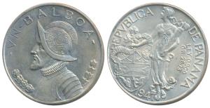 Panama, Silver Balboa, 26.73g, 1947, rev. standing figure with arm on shield (KM 13). Unci