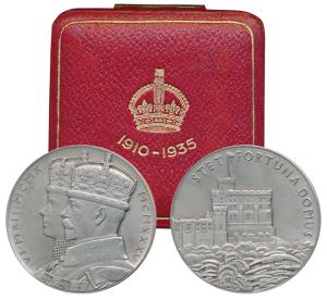 George V and Queen Mary Silver Jubilee Medal, Silver, 87g, Domus Medal, obv. conjoined bus