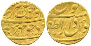 Aurangzeb, Gold Mohur, 10.8g, Dar al-Zafar Bijapur Mint, AH 1113/45 (KM 315.15). Very Fine
