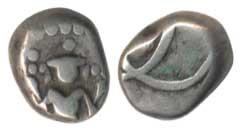 Silver Double Fanam, 1.8g, reduced weight, crude, Vishnu standing on obv., interlocked C’s