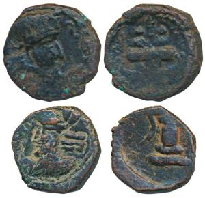 Kushano-Sasanian, Shapur I?, Copper Drachm, 3.82g & 3.35g, both different, obv. Sasanian s