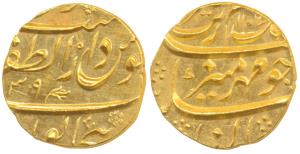 Aurangzeb, Gold Mohur, 10.9g, Dar al-Zafar Bijapur Mint, AH 1107/39 (KM 315.15). Mint Stat