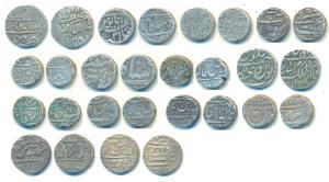 Assorted Lots, Silver Rupee (14), Awadh, Muhammadabad Banaras Mint, RY 26, fish and star a